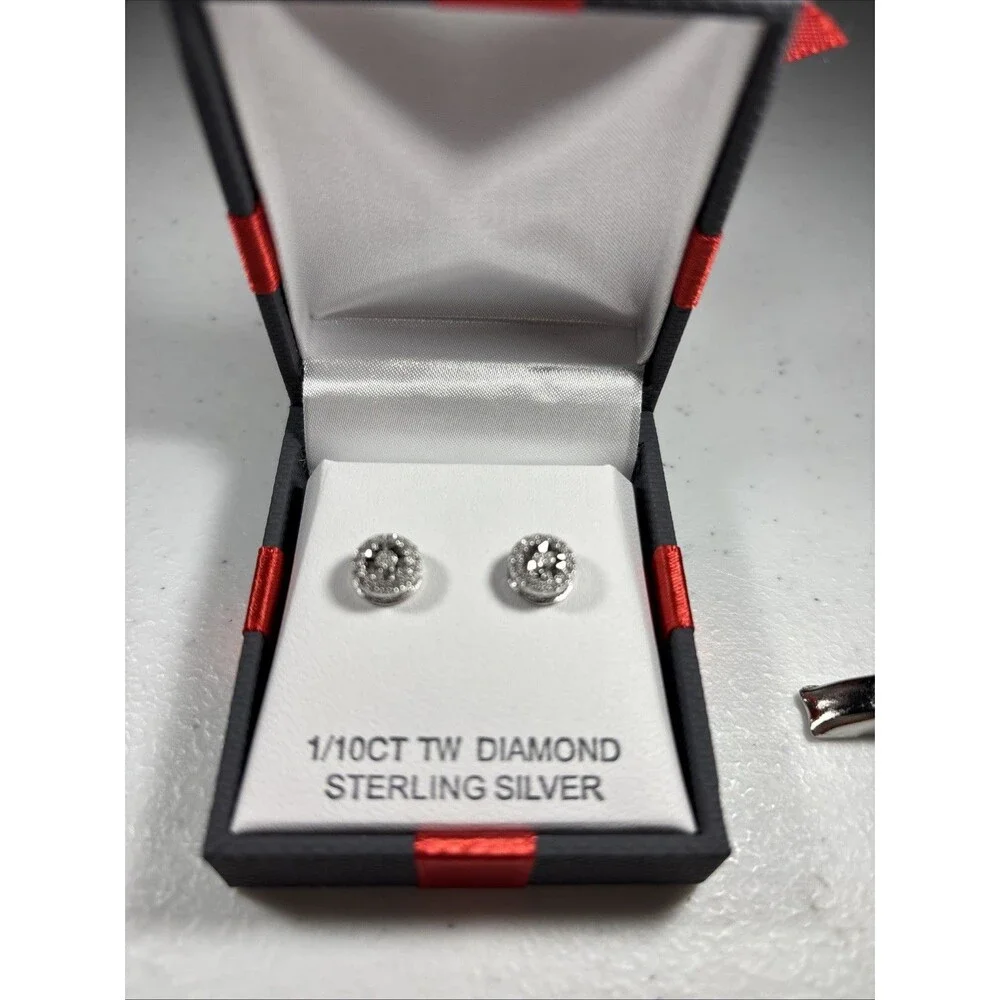 New  1/10 CTTW Diamond Sterling Silver Stud Earrings in Gift Box